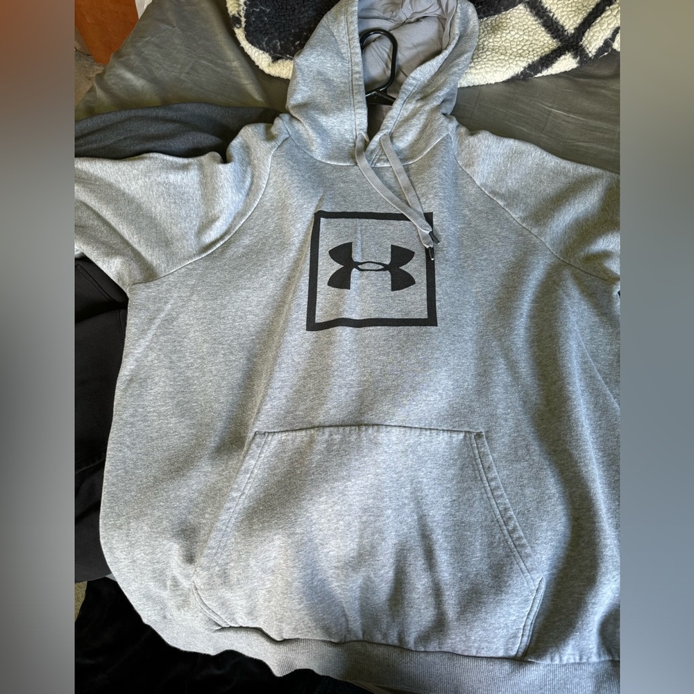 Under Armour Hoodie
